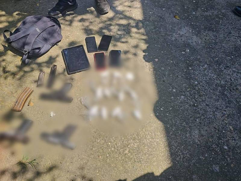 Evidencia decomisada en el operativo.