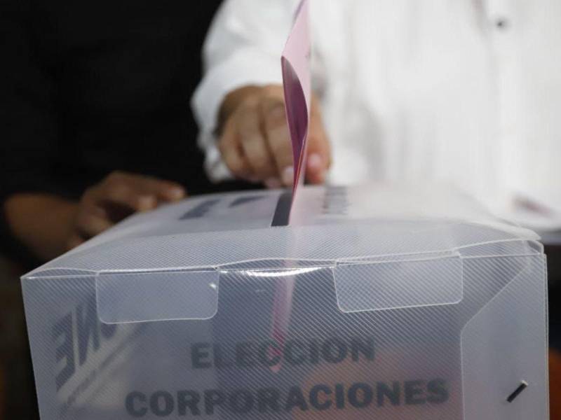 Más del 50% de las actas estaban contabilizadas, informó el CNE en su segundo corte electoral.