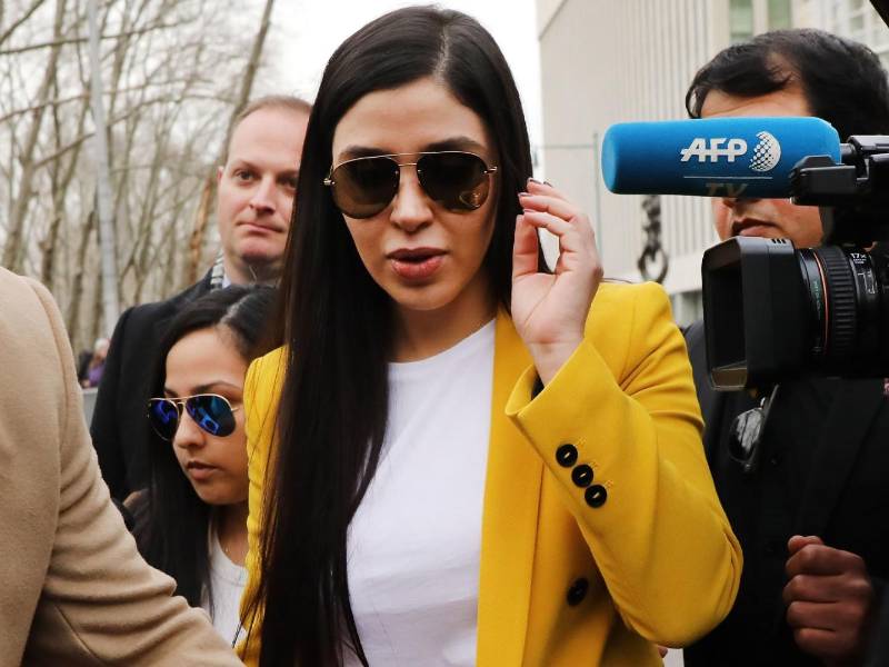 Emma Coronel saldrá cinco meses antes de prisión y permanecerá cuatro años en libertad condicional.