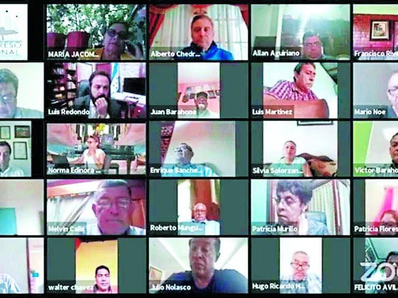 <b>Congreso Nacional durante pandemia sesionó vía internet por miedo a los contagios.</b>