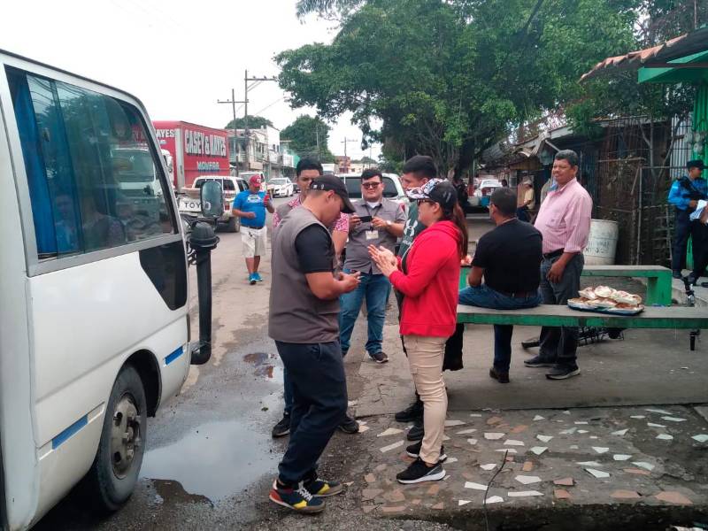 <b><span class=mln_uppercase_mln>Inspección.</span></b> Más de cinco terminales fueron verificadas.<span class=mln_uppercase_mln> </span>