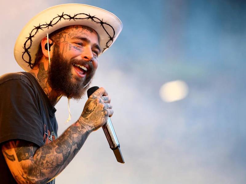 Post Malone, el artista más escuchado del 2019 en la plataforma Spotify y ganador en el 2020 de nueve ‘Billboard Music Awards’, cantará el tradicional ‘America the Beautiful’, una canción compuesta en 1893 que exalta el patriotismo estadounidense.