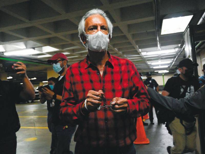 El periodista José Rubén Zamora fue detenido el 29 de julio tras un allanamiento a la sede de El Periódico.