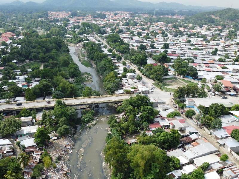Uno de los problemas que ha ido en aumento en el país son las invasiones de tierras.