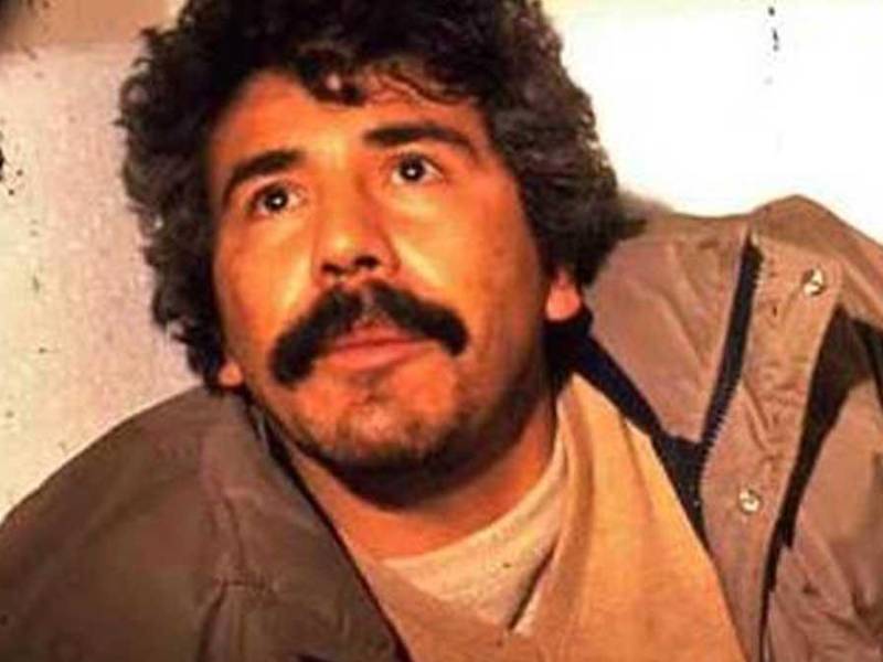 La extradición a Estados Unidos del mexicano Rafael Caro Quintero, quien fuera el narcotraficante más buscado por la Agencia Antidrogas Estadounidense (DEA) y de cuya última detención se cumple un año este sábado, se ha convertido en una de las monedas de cambio de México para presionar a Washington en sus negociaciones en materia de seguridad.