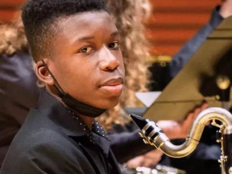 Ralph Yarl se recupera de sus heridas tras ser baleado en la cabeza y el hombro.