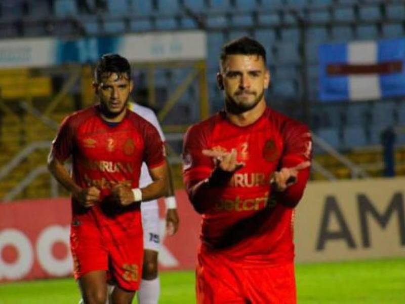 <b>Matías Rotondi </b>, delantero argentino del Municipal de Guatemala.