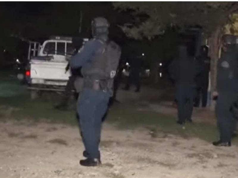 Durante el enfrentamiento dos personas resultaron heridas de bala.