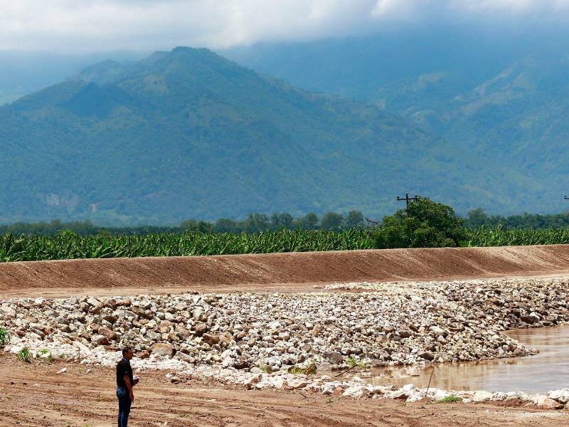 Al menos el 50% de avance se registra en las 23 obras restantes que están en marcha en el valle de Sula.
