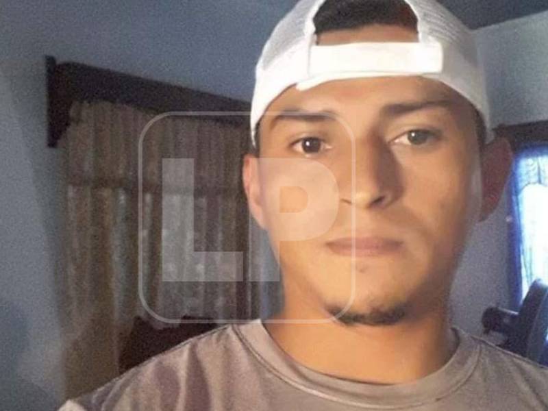 Foto en vida de Dirlon Villalobos.