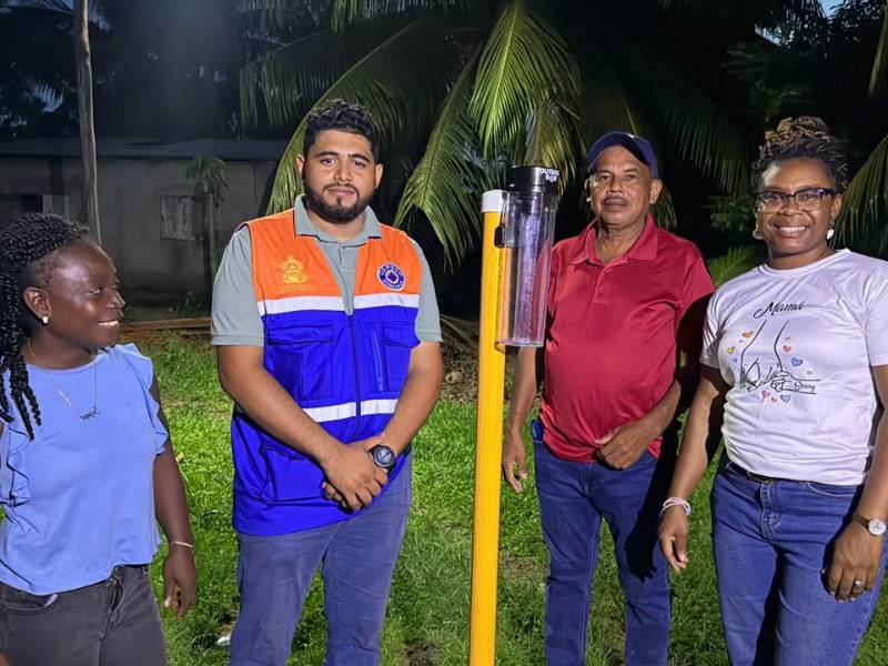 Personal de Copeco ha estado durante una semana en La Mosquitia para capacitar al Comité de Emergencia Territorial Indígena e instalar el sistema de alerta temprana en la zona.