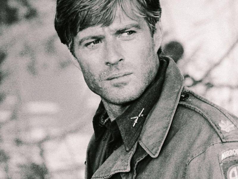 En 2016 concedió una entrevista en la que dijo que durante su juventud se sintió frustrado ya que él amaba actuar, pero la mayoría solo se fijaban en su apariencia.