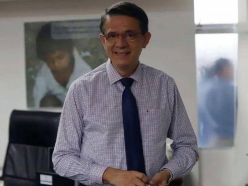 José Manuel Matheu, exsecretario de Salud, afirmó que el proyecto de los tres hospitales tomó otro rumbo diferente a lo que se había propuesto al inicio.