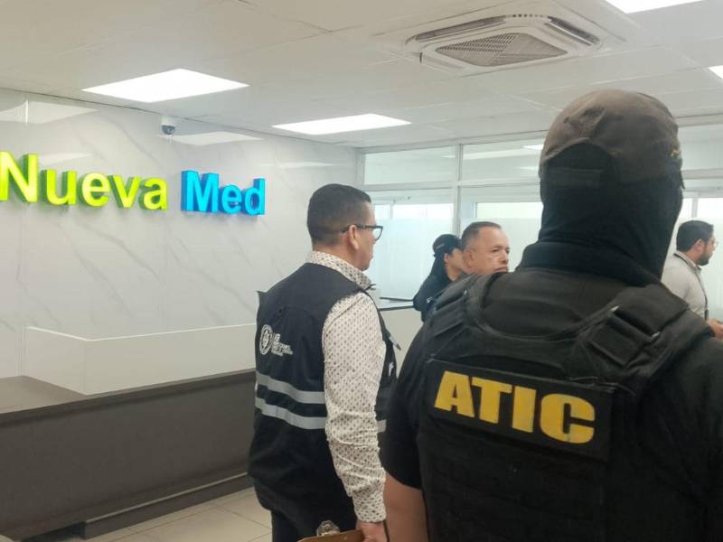 Nueva Med fue intervenida por la ATIC luego de la publicación de la serie “Estafas Médicas” de LA PRENSA Premium y EL HERALDO Plus