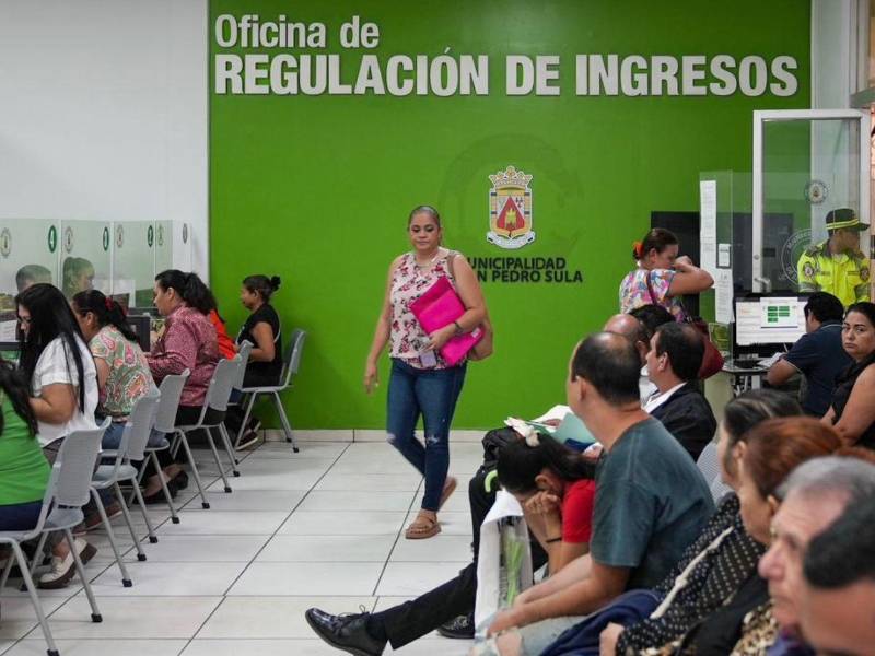 <b>AMNISTÍA MUNICIPAL: </b>La medida cubre todos los tributos, tasas y contribuciones municipales, incluyendo impuestos como bienes inmuebles, industria y comercio, tasas por servicios municipales, permisos y otras cargas locales. También pueden acogerse personas naturales o jurídicas que ya tengan planes de pago, quienes podrán cancelar el capital adeudado libre de sanciones durante el período de la amnistía, mientras que las alcaldías podrán extender los convenios de pago más allá de la vigencia del decreto.