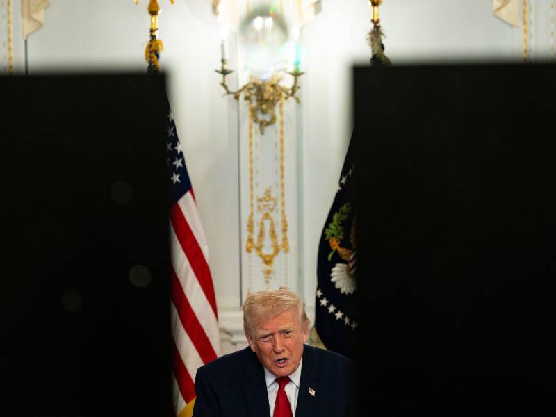 El Presidente Trump ha dicho que está intensificando su campaña contra los cárteles de la droga en Venezuela.