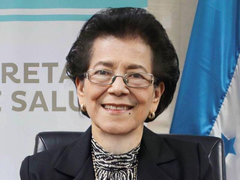 La doctora Nerza Paz fue viceministra de Salud bajo un acuerdo no de devengar salario debido que gozaba su jubilación.