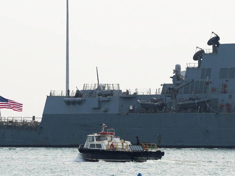 Un destructor de misiles guiados cerca del Canal de Panamá en septiembre, parte de la presencia militar de la UE en el Caribe.