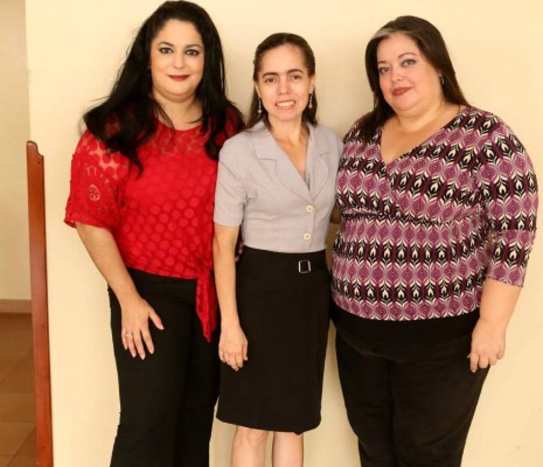 Alina Yones, Nora Trochéz y Marjorie Valladares.