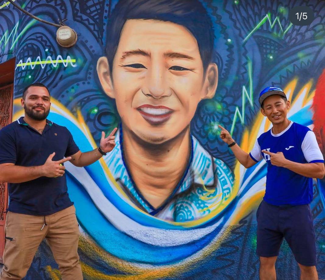 El artista a dedicado murales a personajes muy queridos en Honduras, así como lo es Shin Fujiyama.