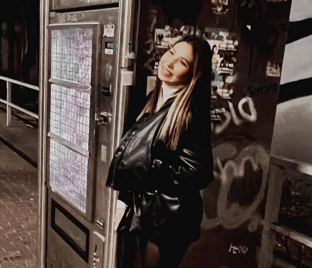 En sus redes sociales, Annie ha presumido los países de Europa que ha recorrido en los últimos meses.