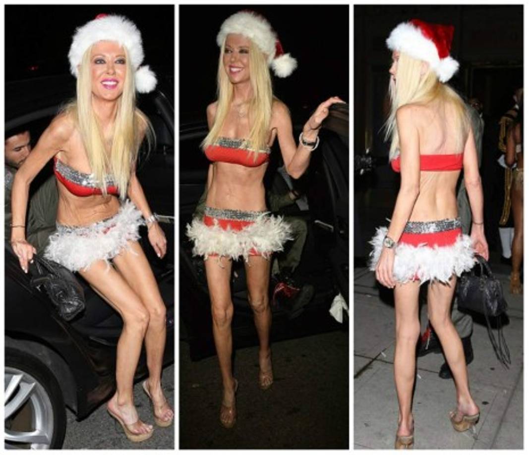 La que sorprendió por su piel es Tara Reid. La actriz lució más delgada que nunca.