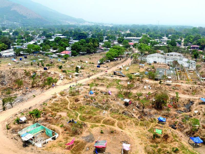 Esta es la realidad en el terreno ubicado en Chamelecón que hace dos meses fue invadido.