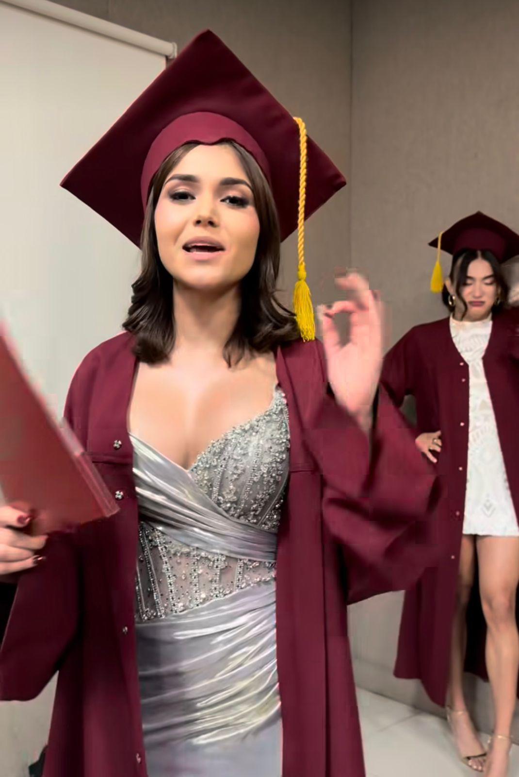 Tiktoker Soy Loruga se gradúa y sorprende junto a la Bicha Catracha