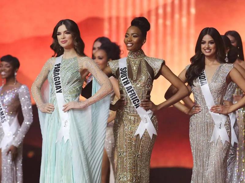 Foto de archivo de las finalistas del certamen Miss Universo 2021.