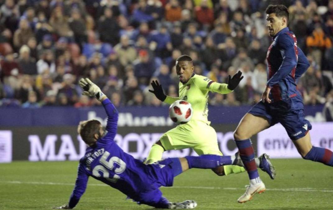 Mira las imágenes más curiosas de la derrota del Barcelona de 2-1 ante Levante por la ida de octavos de Copa del Rey. En el club catalán hubo debut de nuevo refuerzo.