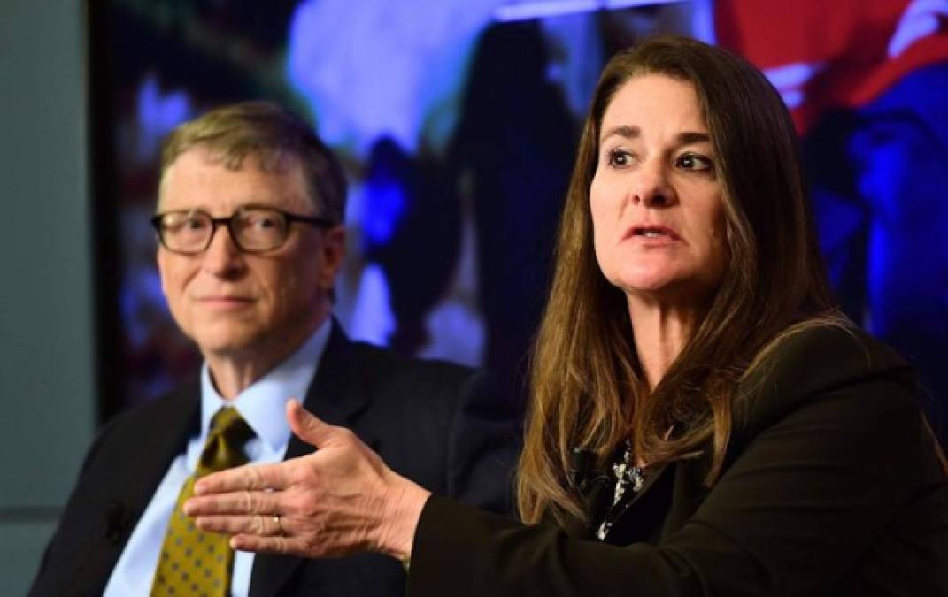 Bill Gates ha negado en reiteradas ocasiones que haya estado relacionado a Jeffrey Epstein, pero el New York Times asegura que se encontraron recurrentemente desde 2011. La relación se resquebrajó en 2014 a consecuencia de los reclamos de Melinda, aseguran medios estadounidenses.