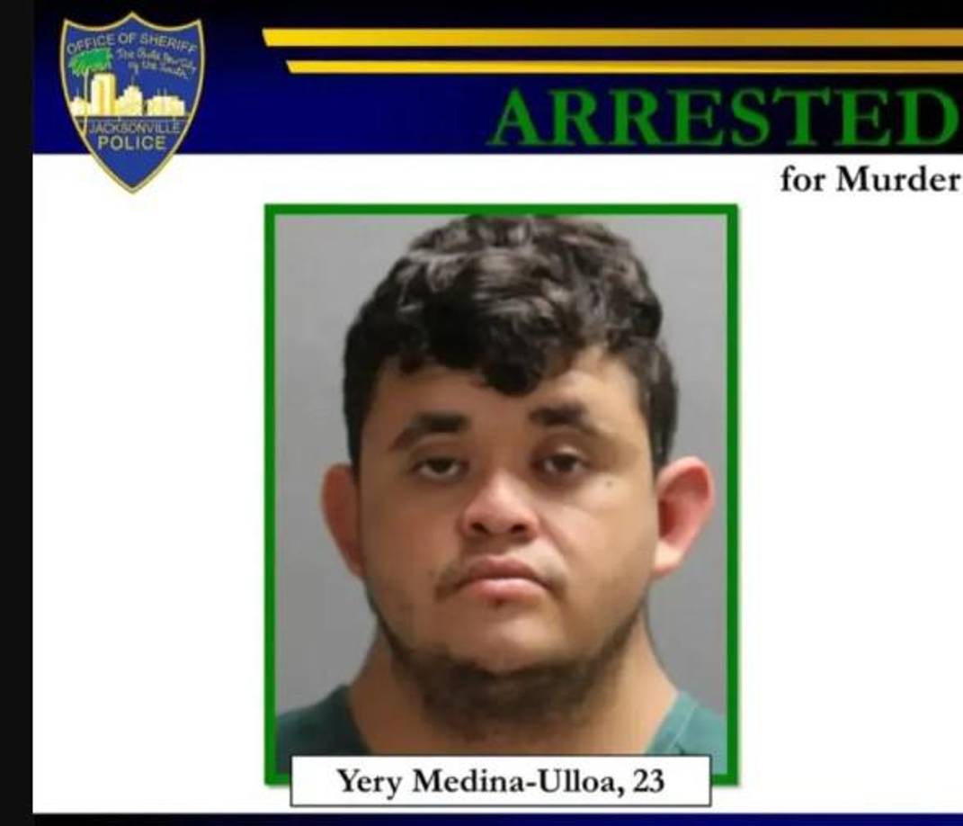 El 21 de octubre del 2021 agentes de la Oficina del Alguacil de Jacksonville acudieron al bloque 1200 de Homard Place a raíz de una llamada que avisaba de que un hombre cubierto de sangre caminaba por la carretera antes de entrar a una zona boscosa.