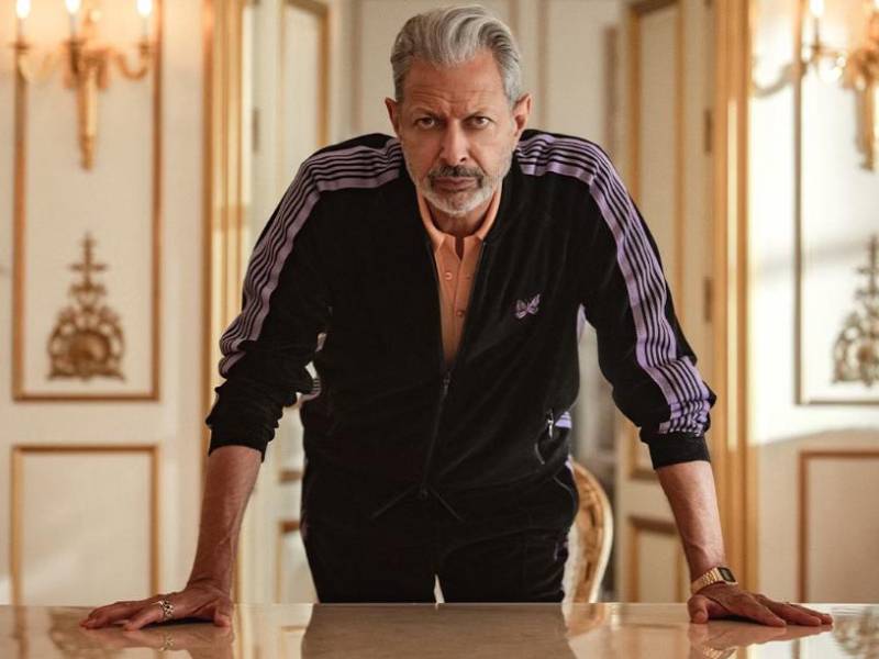 En la serie “Kaor”, Jeff Goldblum asume el rol de “Zeus, el Dios del Rayo”.