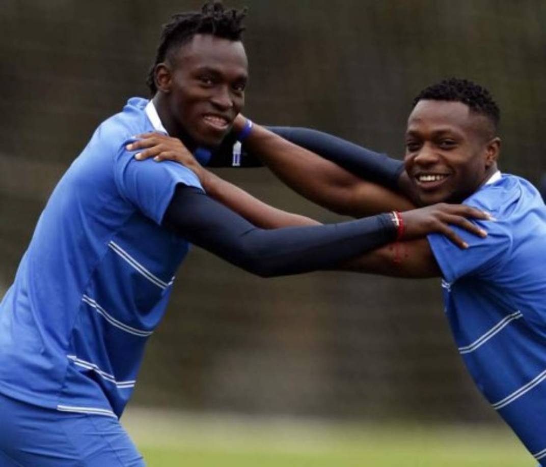 Kevin Álvarez: Lateral por la banda derecha. Ha compartido con Elis en Olimpia y diferentes procesos de la selección de Honduras.