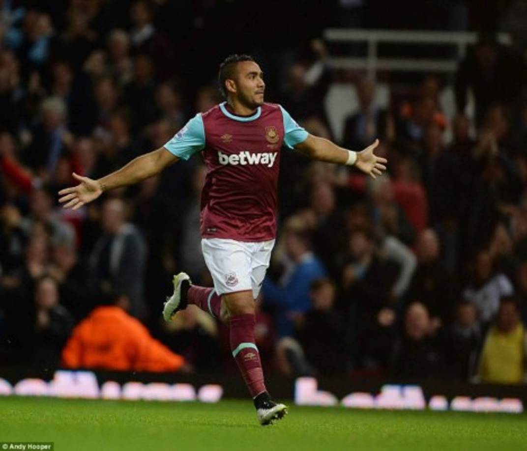 Payet quiere irse del West Ham: 'Juro sobre la cabeza de mi pene que nunca volveré a vestir la camiseta del West Ham. Si no me venden, me lesiono', indicó el volante francés dejando claro que ya no quiere seguir en su actual club. Todo apunta a que lo quiere el Marsella de Francia.
