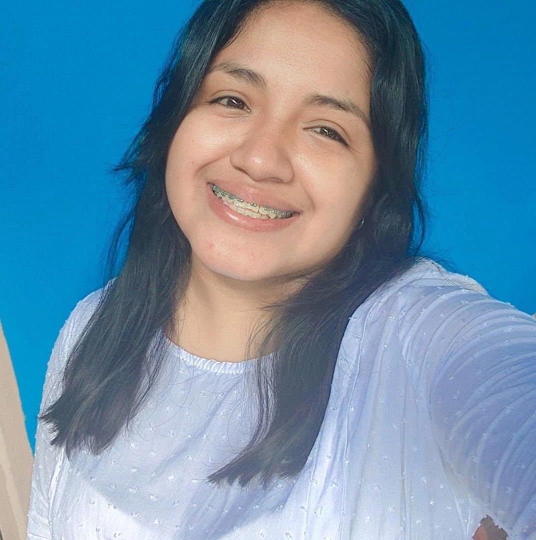 Keyssy regresaba de la escuela con su hijo y murió tras choque con rastra en Juticalpa