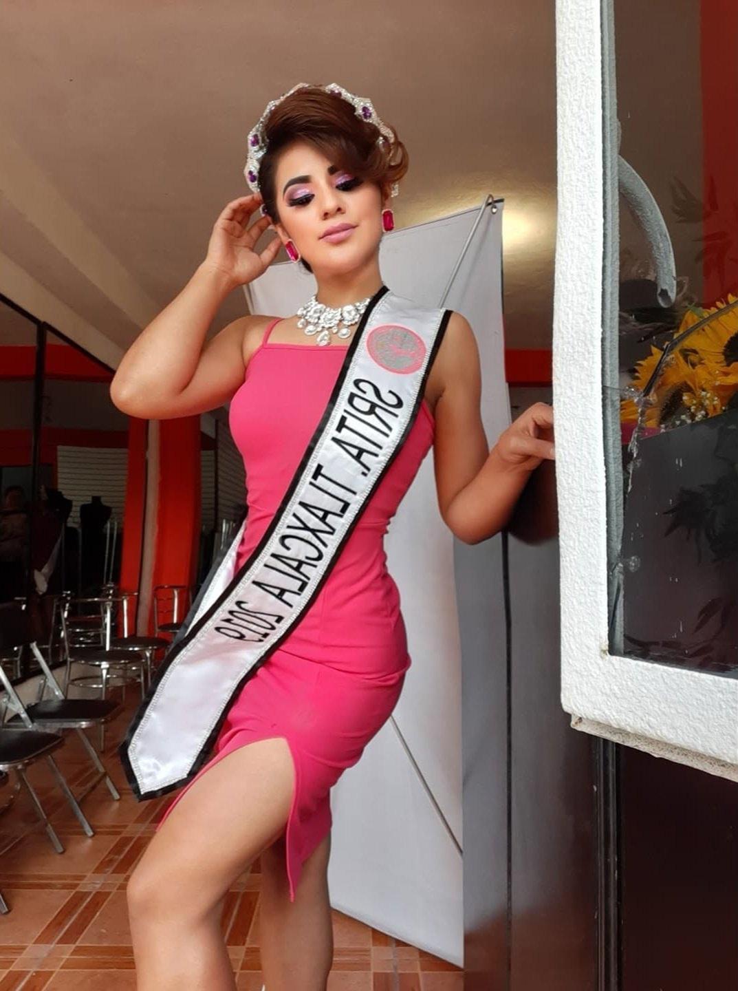 Reina de belleza es hallada sin vida y capturan a su compañero de trabajo