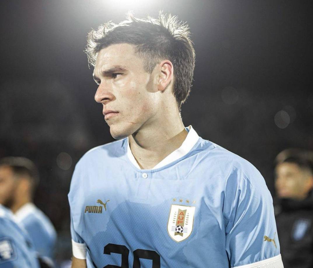 Según informa Fabrizio Romano, el Manchester United está a punto de cerrar el traspaso de Manuel Ugarte.