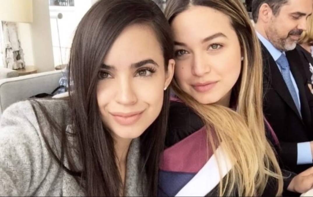 Cameron Boyce y sus rumoradas novias