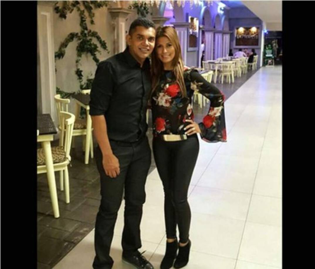 Lucía es la agente del Lobo Guevara.