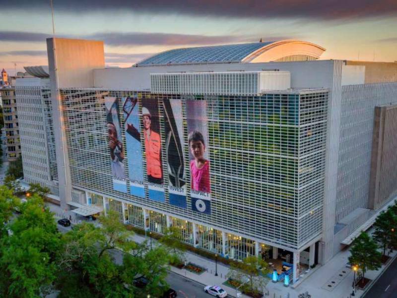 Honduras firmó la adhesión a CIADI en mayo de 1986 y la ratificó en febrero de 1989.