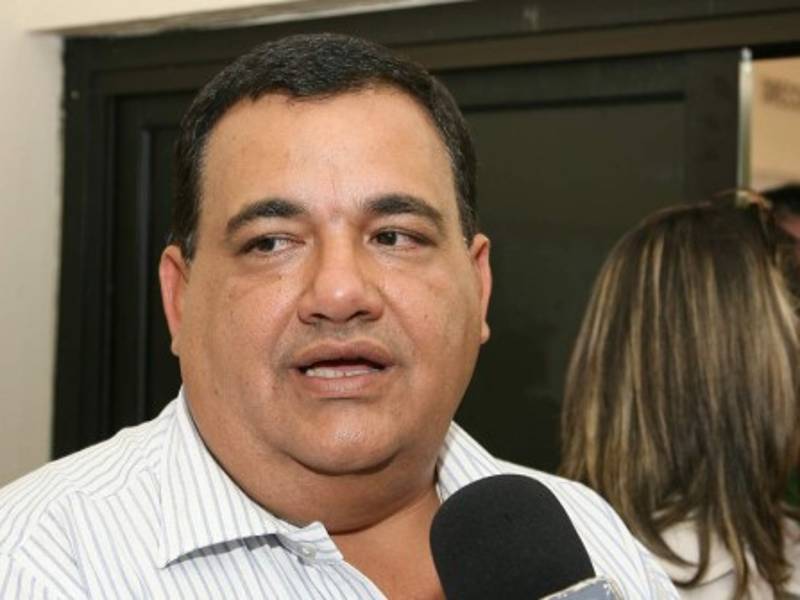 Saro Bonano, ex funcionario del gobierno de Manuel Zelaya es acusado por irregularidades en proyecto carretero.