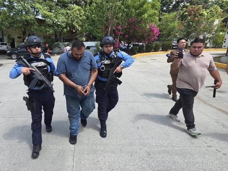 De acuerdo con el informe de la DPI, la orden de captura fue emitida el pasado 21 de agosto.
