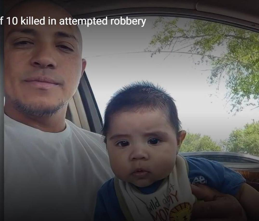 Los investigadores dijeron que dos personas recibieron disparos en el estacionamiento durante un intento de robo..