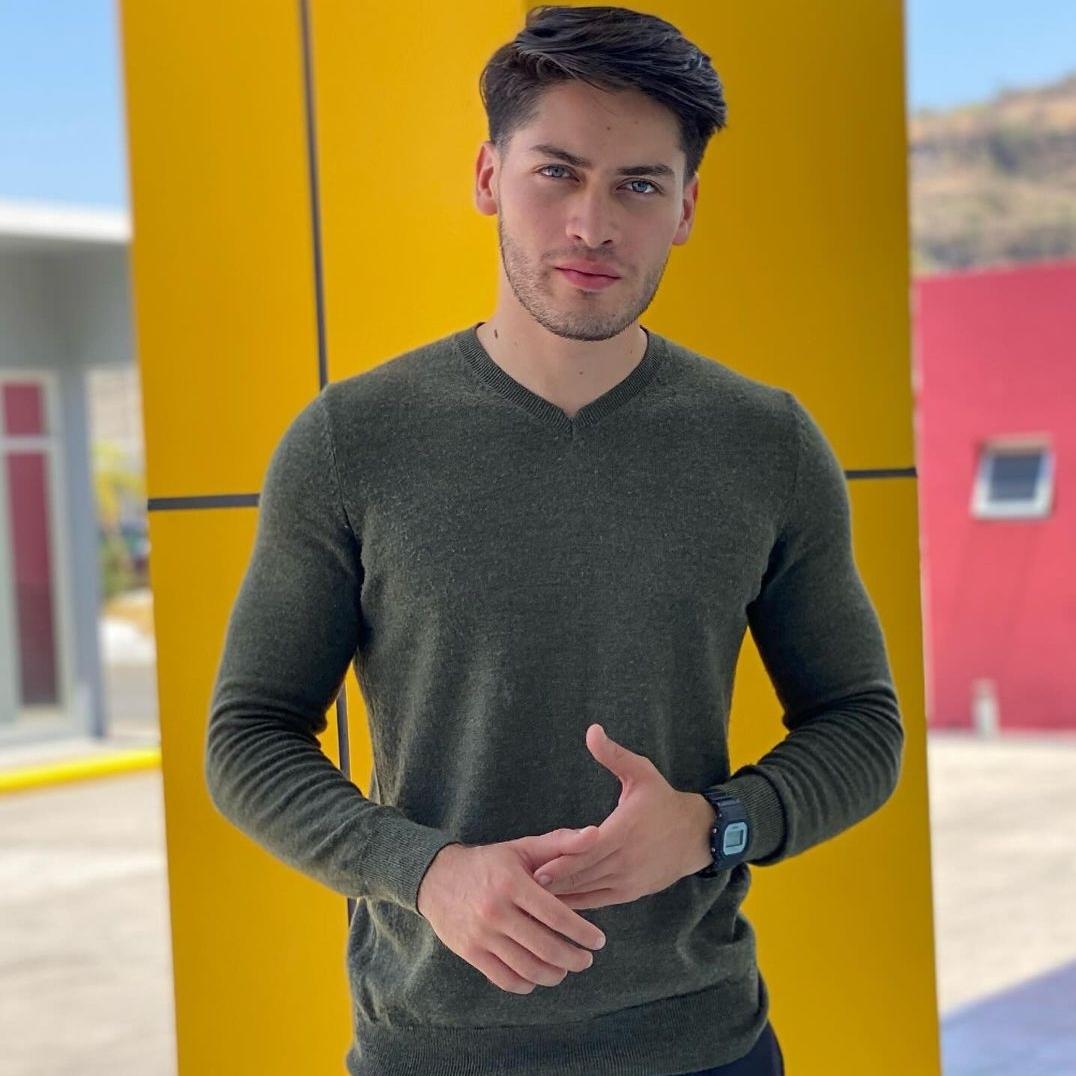 Los presentadores más guapos de la televisión hondureña