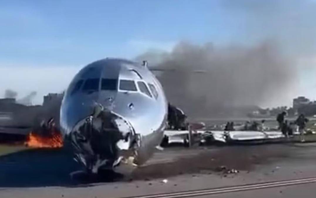 Investigadores se dirigen a Miami este miércoles después de que un avión se incendiara en la víspera a su llegada al aeropuerto de la ciudad estadounidense por un problema con un tren de aterrizaje, informaron las autoridades. 