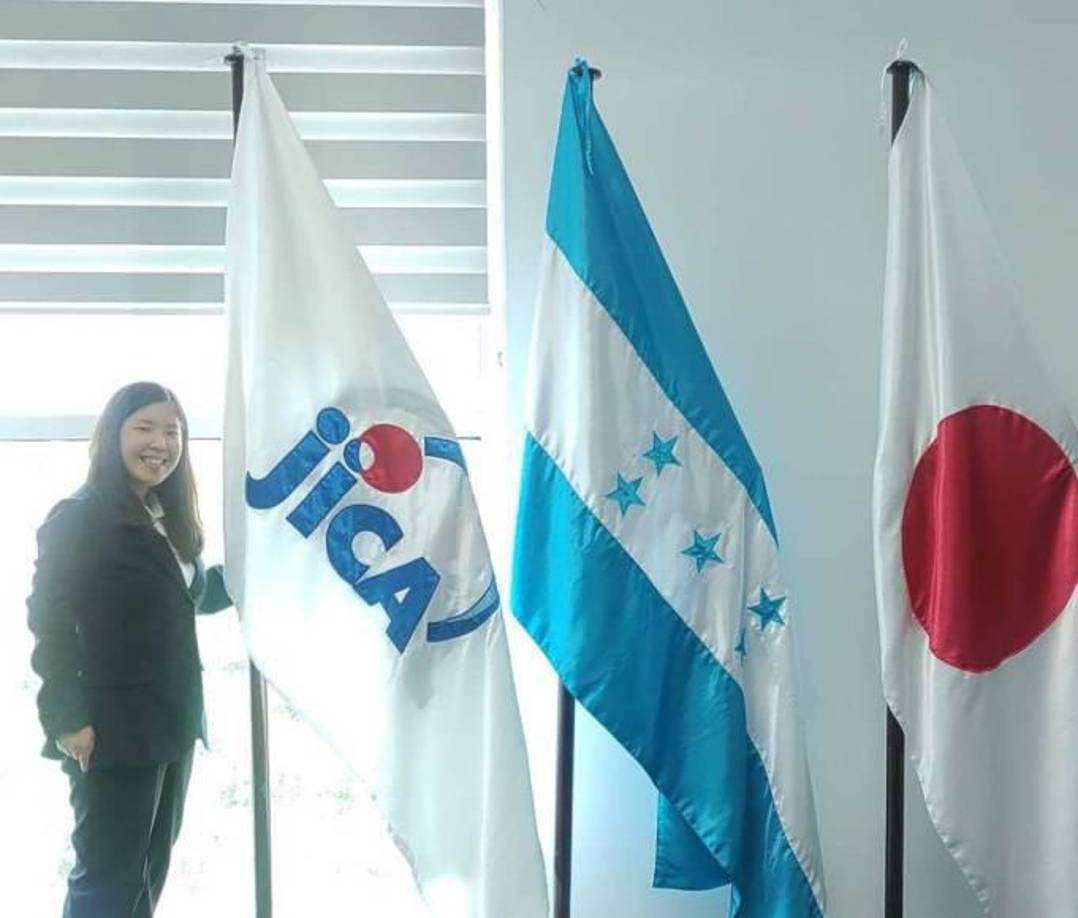 Desde sus inicios en Mongolia, donde vivió y enseñó con valentía, hasta su colaboración con Francia, Kioko Nishi siempre buscó enriquecer su conocimiento.