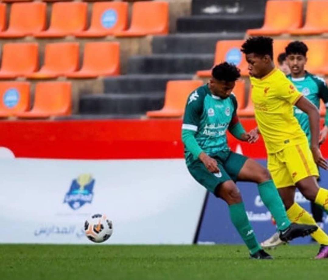 Keyrol está inscrito en el equipo Sub-18 del Liveroool que juega la Champions League Young, una competencia en la que ya sumó sus primeros minutos con 16 años pero participando una categoría más arriba.