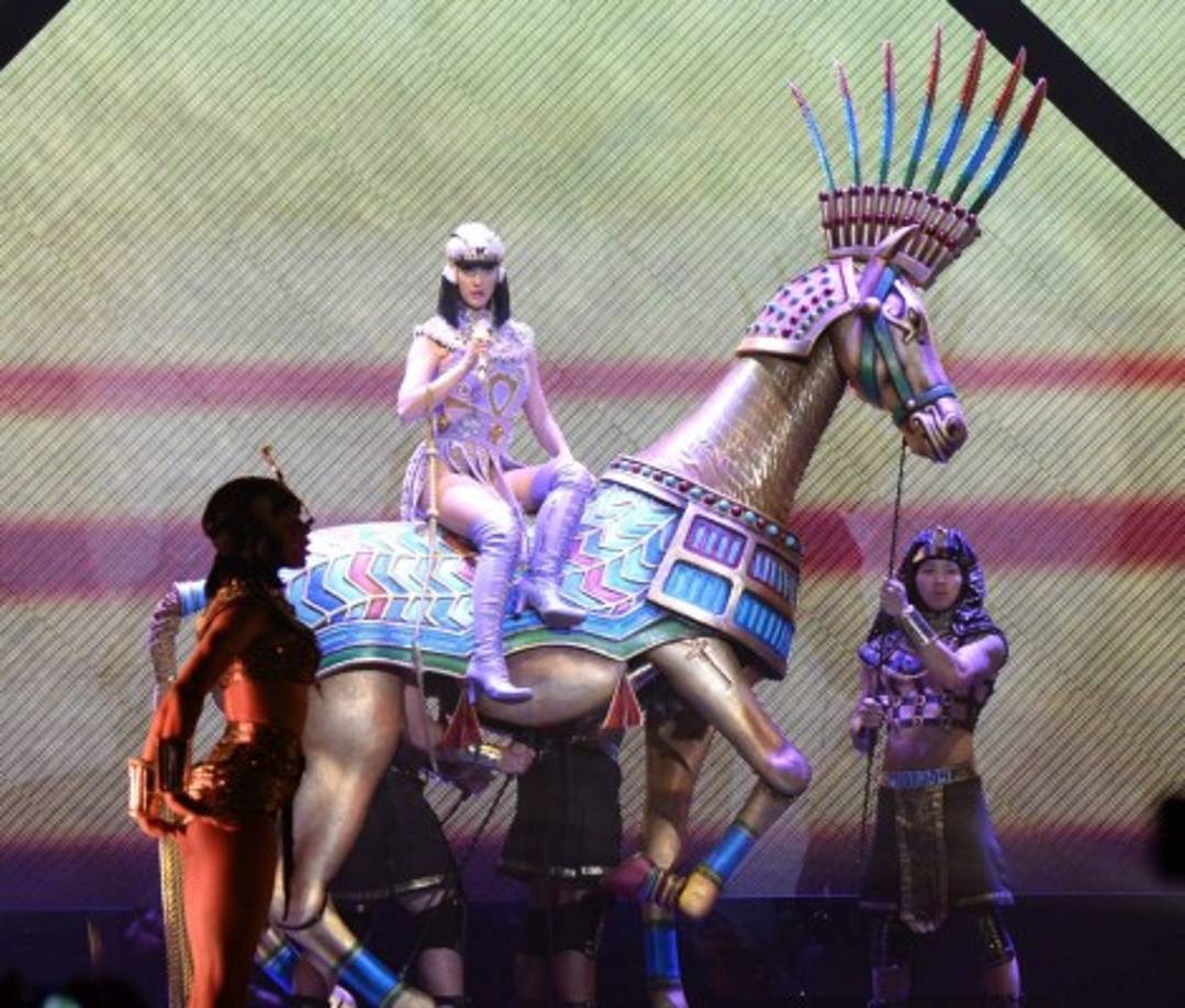 sacerdotisa Illuminati o no. Katy sigue siendo una de las preferidas del público.