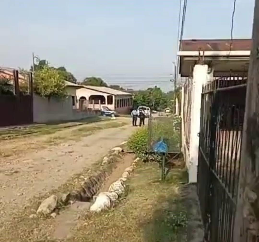 Ensabanado hallan a jovencito en la colonia 2 de marzo de El Progreso